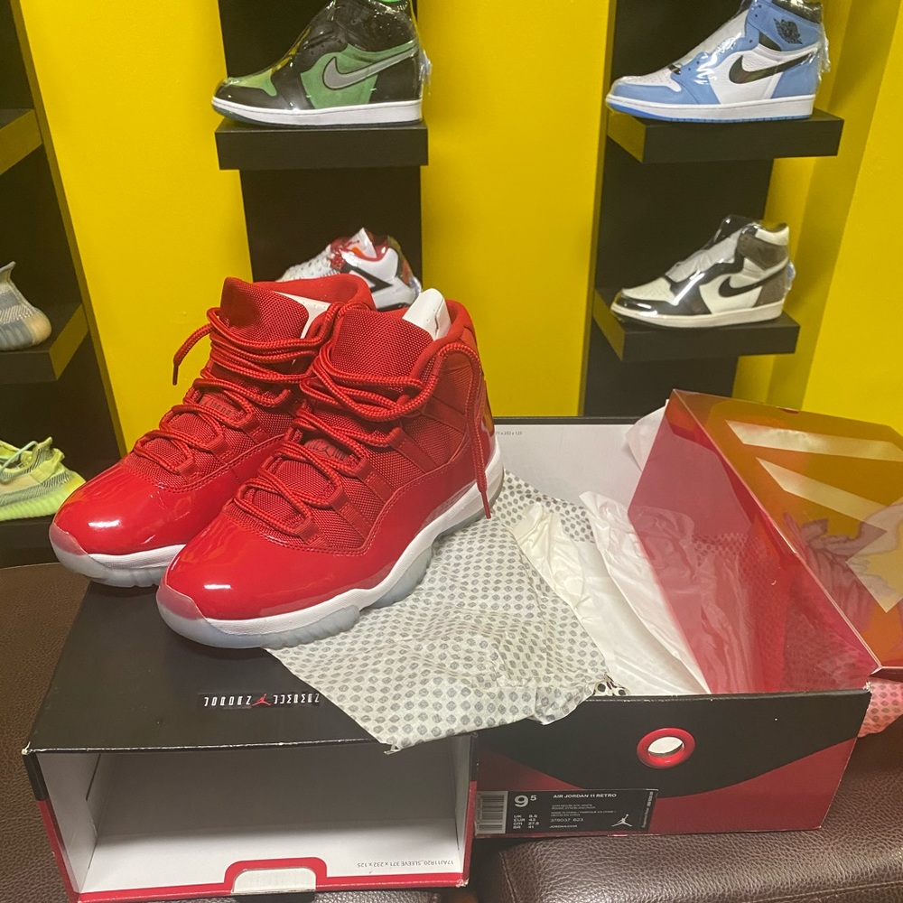Jordan Retro 11